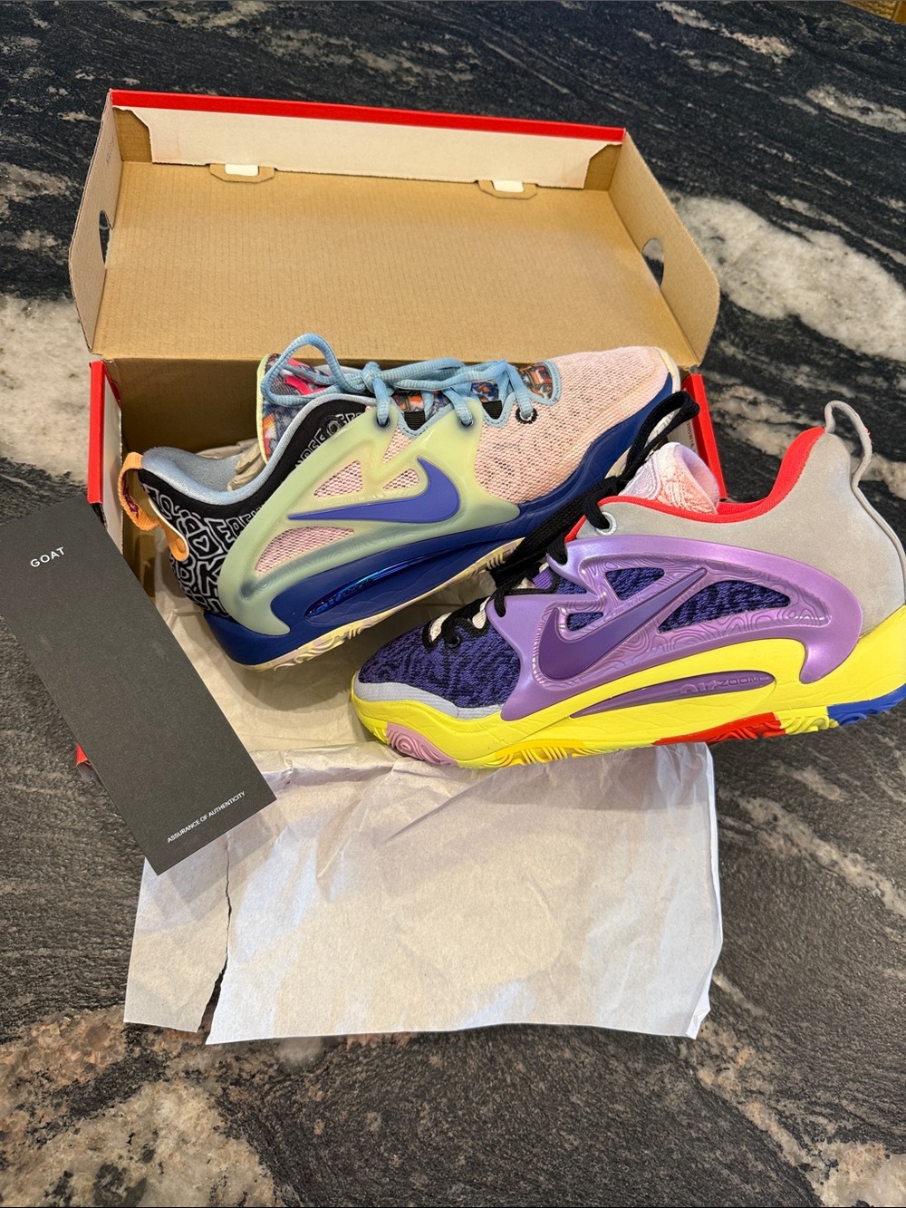 Nike KD Men’s low rise basketball Sneakers